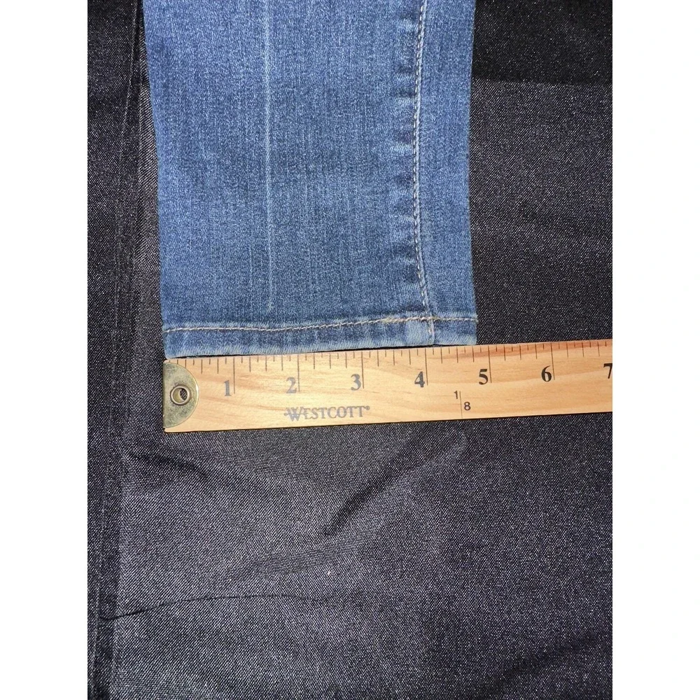 Universal Thread high rise